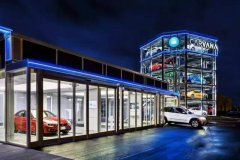 Vroom的二手車經(jīng)銷商，建了一座虛擬購買展廳